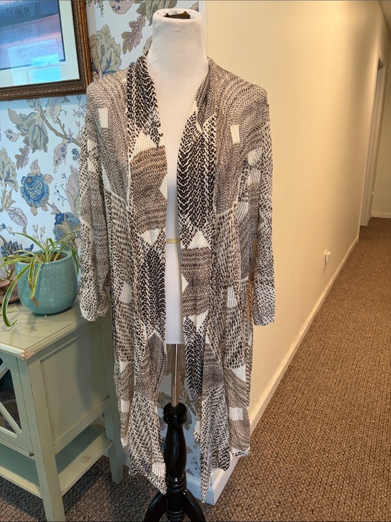 NIC+ZOE Sweaters - NIC+ZOE Beige and Cream Open-Front Geometric Cardigan Linen Blend